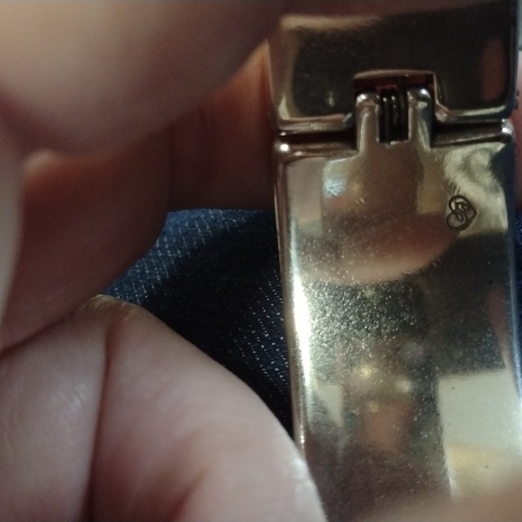 ❤️ BRIGHTON Silver plated hinged  bracelet with decorative design - Picture 5 of 5